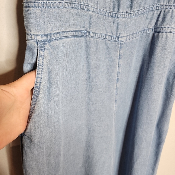 Loft Linen Lyocell Chambray Ruffle Strap Square Neck Jumpsuit.  Size 2. Pockets - Picture 2 of 16